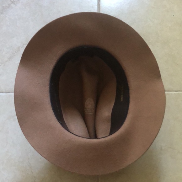 Wool Hat in Light Brown - Picture 3 of 4